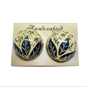 •- Vintage Earrings Wooden Bubble Leaf Z45